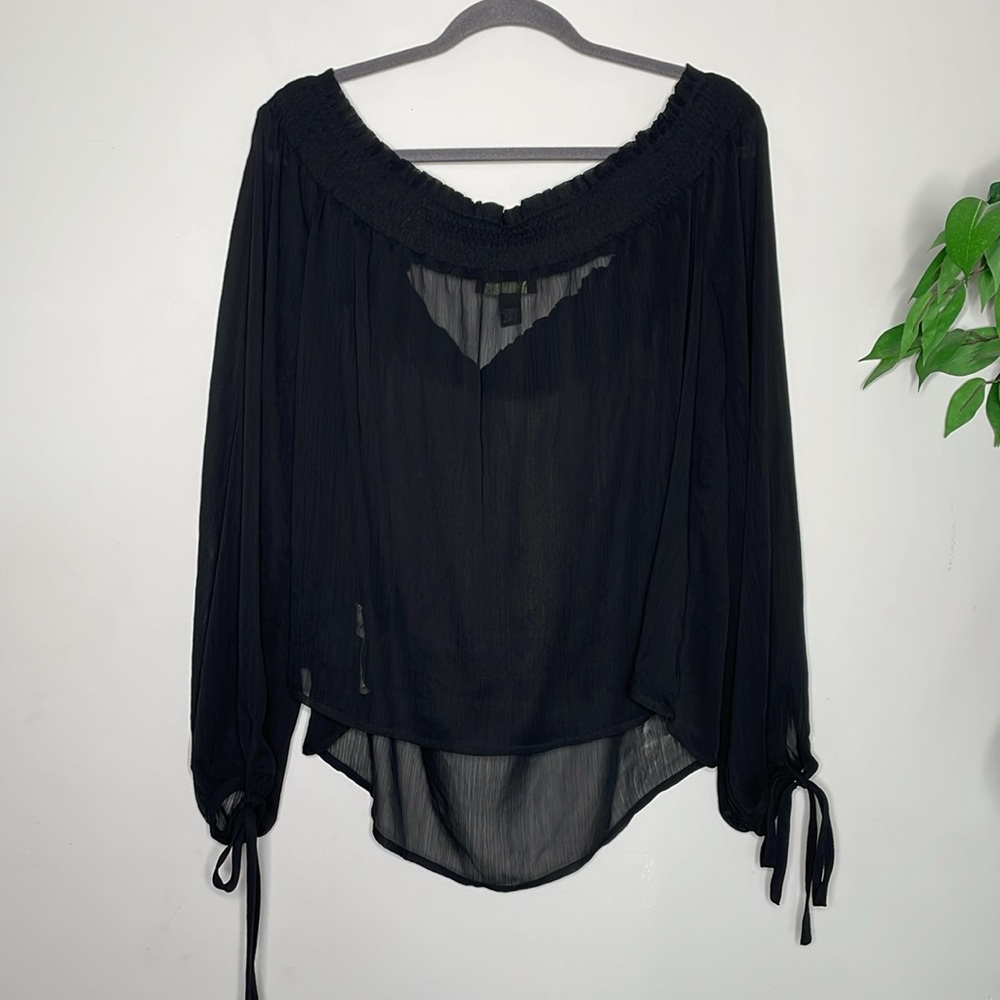 Forever 21 Plus Long Sleeve Blouse - Picture 5 of 5